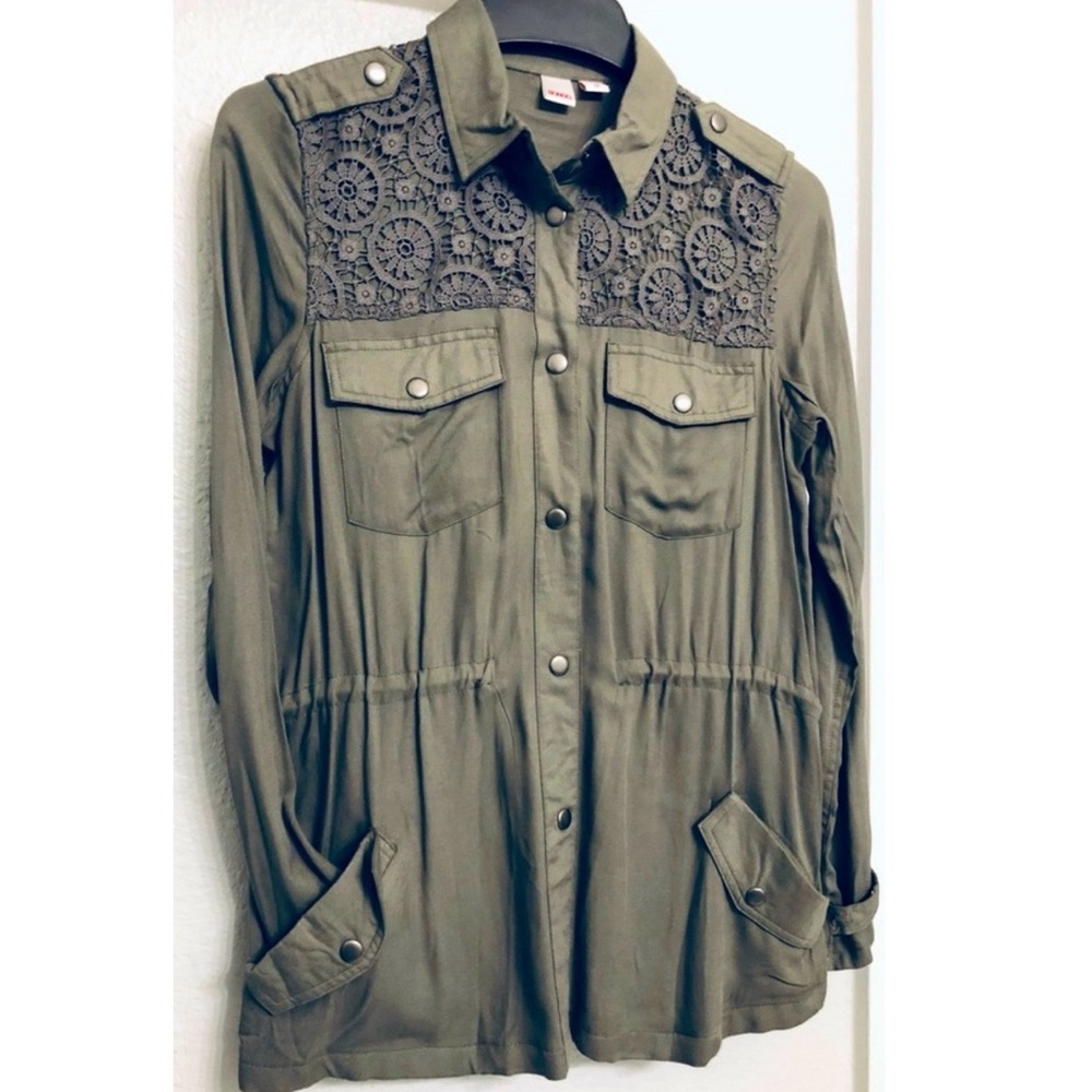 BONGO Army green Utility jacket. Medium